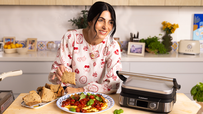 Silvia with Cuisinart GR-5XA Deep Pan Griddler